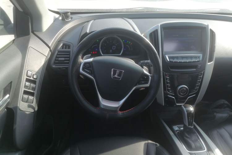 Used Luxgen U6 SUV 2017 1.8T Enhanced Charm Edition
