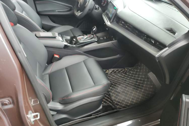 Used MG 5 2021 Revised Version 180 DVVT CVT Youth Luxury Edition
