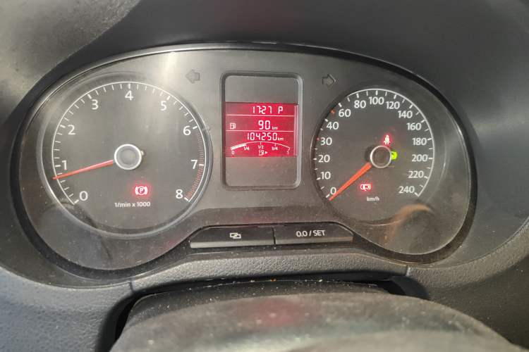 Used Volkswagen Polo 2012 1.6L Cross Polo Automatic Transmission Odometer Close Up