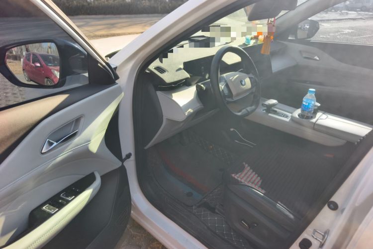 Used Changan UNI-Z New Energy 2024 Blue Whale Smart Electric iDD 125km Beyond Edition