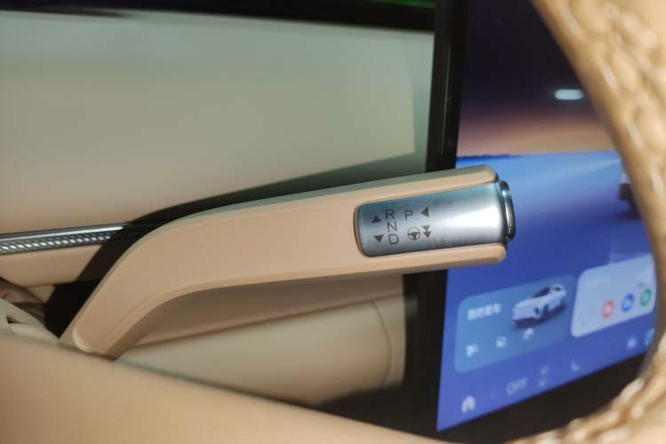 Used EXEED Star Era ET 2025 Extended-Range 265 Pro Two-Wheel Drive High-Speed Driver Assistance