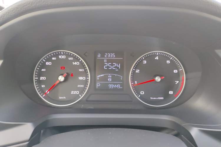 Used Roewe 360 2018 PLUS 1.5L Automatic Luxury Edition Instrument Cluster
