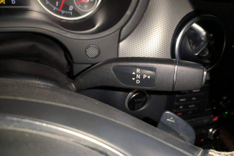 Used Mercedes-Benz B-Class 2017 B 200 Sport Edition Gear Lever