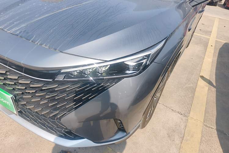 Used Roewe RX5 2023 1.5T Elite Edition