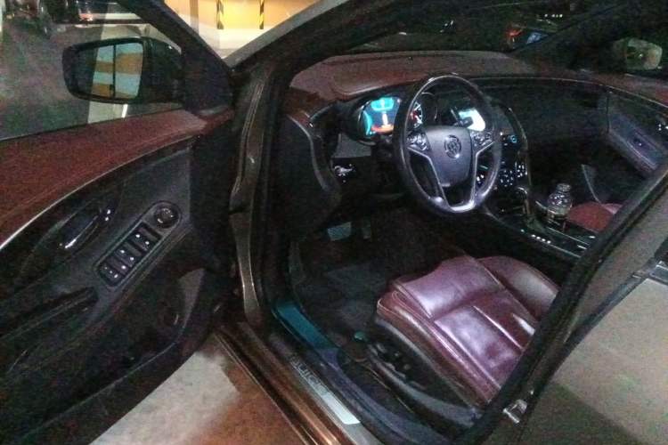 Used Buick LaCrosse 2013 2.4L SIDI Luxury Comfort Edition