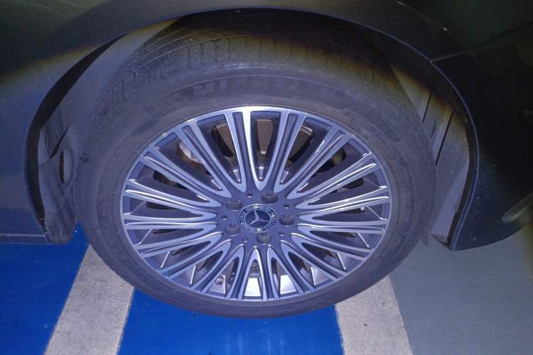 Used Mercedes-Benz E-Class 2021 Restyled E 300 L Luxury Edition