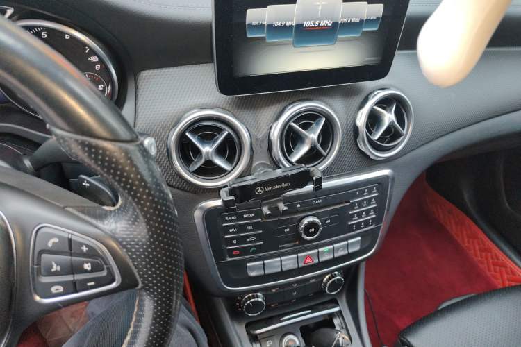 Used Mercedes-Benz GLA 2017 GLA 200 Fashion Model
