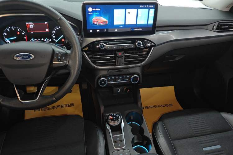 Used Ford Focus Active 2020 EcoBoost 180 Automatic Trendy Model Audio And AC Panel