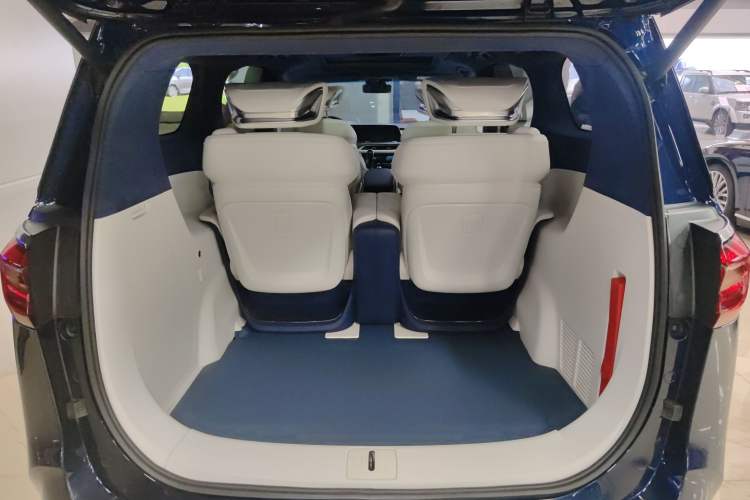 Used Buick GL8 2020 Avenir Avia Four-Seat Luxury Edition
