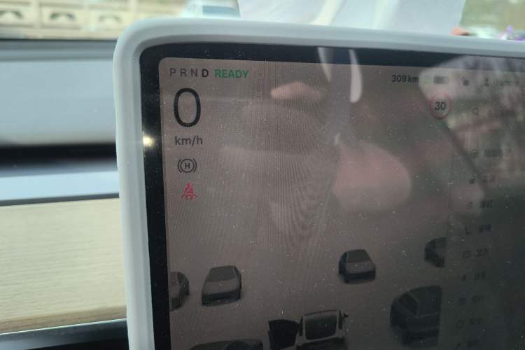 Used Tesla Model Y 2023 Rear-Wheel-Drive Version
