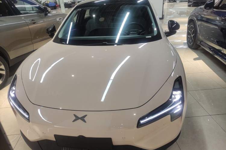 Used XPeng MONA M03 2025 600 with Ultra-Long Range Max Front