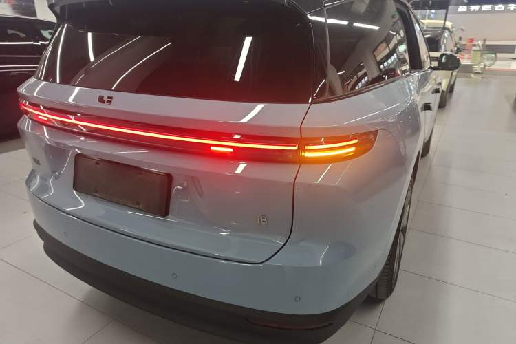 Used Li Auto i8 2025 Model Standard Version