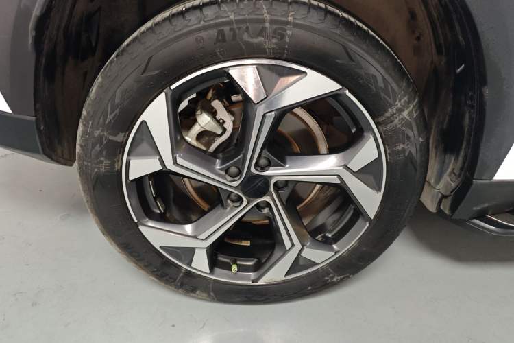 Used Geely Auto FX11 2023 1.5TD DCT Prestige Edition
