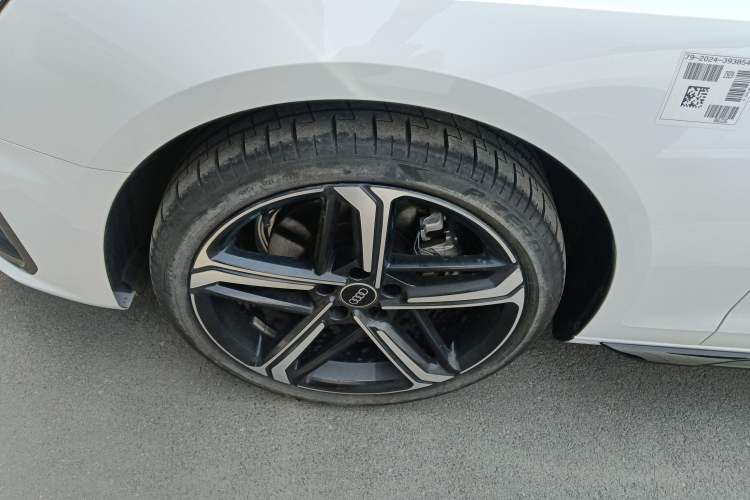 Used Audi A4L 2024 40 TFSI Luxury Dynamic Edition
