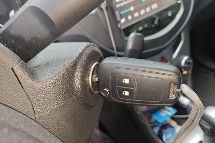 Used Chevrolet Trax 2016 1.4T Automatic Two-Wheel Drive Luxury Version Vehicle Key