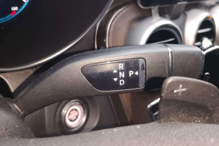 Used Mercedes-Benz GLC 2020 Facelift GLC 300 L 4MATIC Dynamic Edition Gear Lever