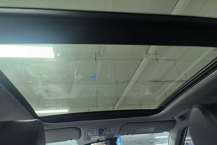 Used Hyundai ix25 2015 1.6L Automatic Two-Wheel Drive Smart GLS Trim
