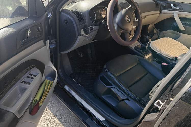 Used Skoda Octavia 2013 1.6L Manual Eado Edition