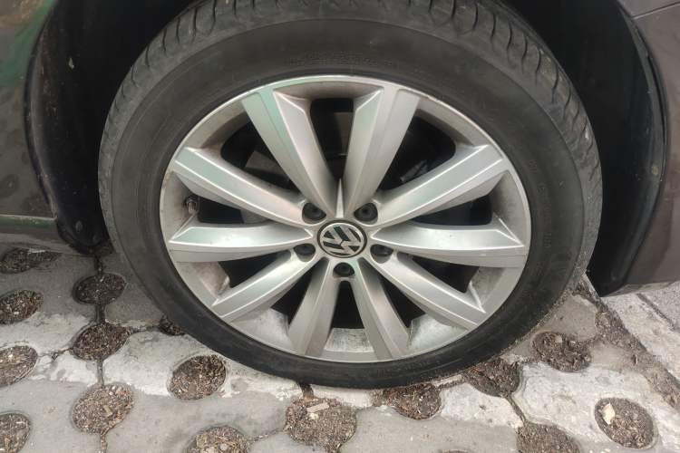 Used Volkswagen Magotan 2012 Travel Edition 2.0 TSI Luxury Version
