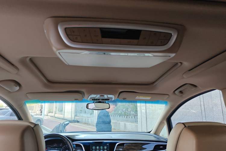 Used Buick GL8 2017 ES 28T Luxury Model China V Standard