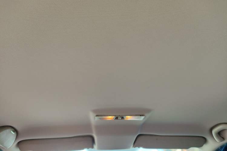 Used Volkswagen Lavida 2013 Classic 1.6L Manual Fashion Edition
