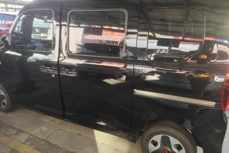 Used Wuling Zhiguang New Energy 2025 Comfort Model
