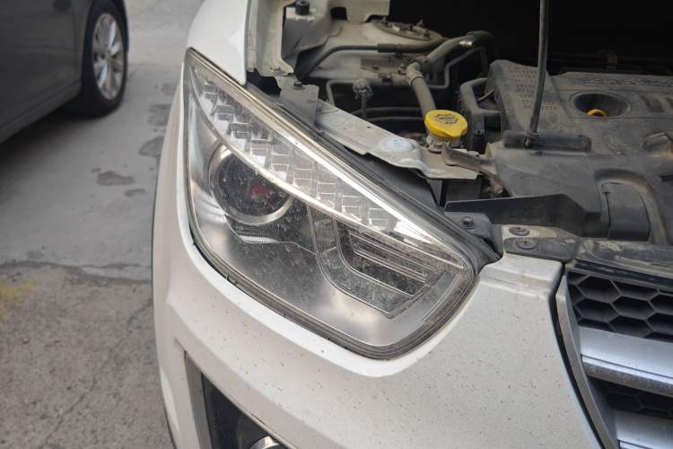 Used Bestune X80 2013 2.0L automatic comfort version
