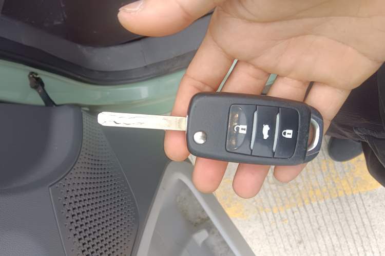 Used CHANGAN NEVO Lumin 2022 155 km – Refreshingly Sweet Edition Vehicle Key