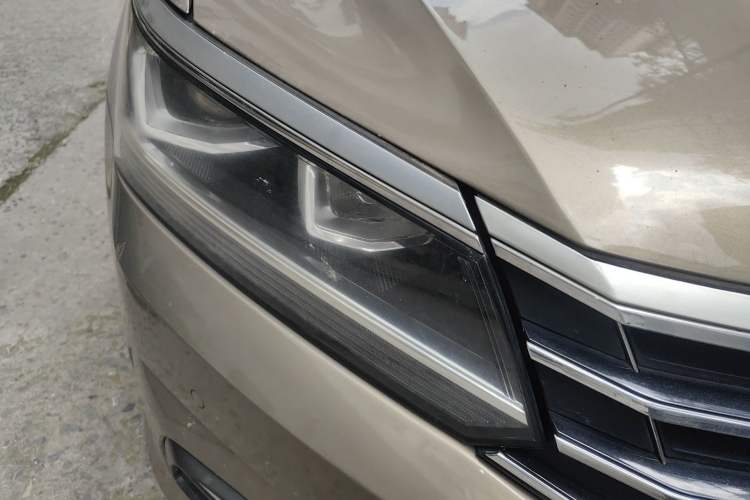 Used Volkswagen Passat 2017 330TSI DSG Luxury Edition
