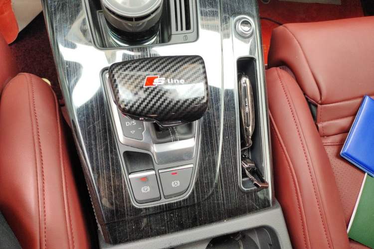 Used Audi Q5L 2024 40 TFSI Fashion Dynamic Model
