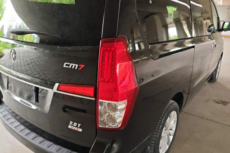 Used FORTHING CM7 2018 2.0T Automatic Luxury Version Right Rear Taillight