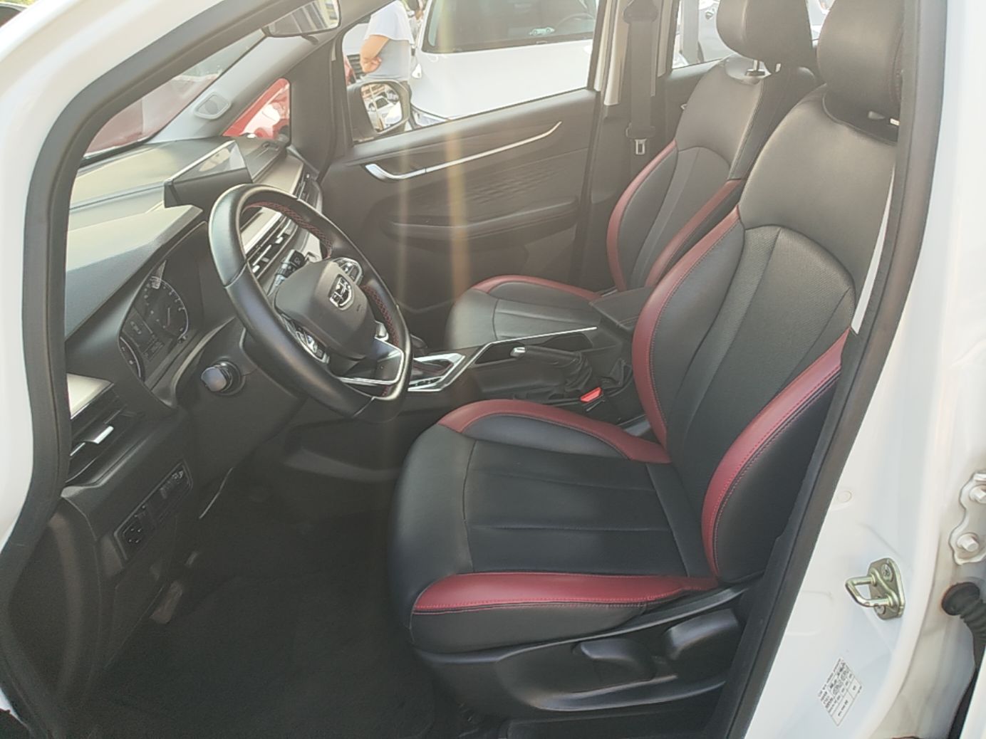 Geely Auto Vision X3 2021 PRO 1.5L CVT Deluxe Model — снимка 17