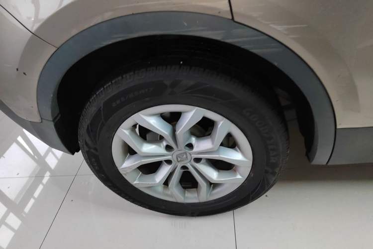 Used BORGWARD BX5 2017 20TGDI Automatic Two-Wheel Drive Pioneer Edition