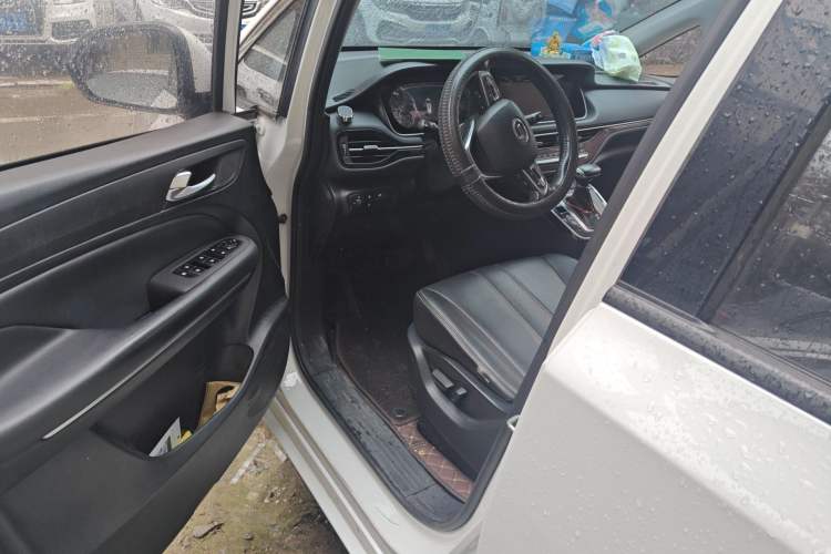 Used GAC Trumpchi M6 2019 270T DCT Luxury Edition (6-seater) China VI Driver Seat