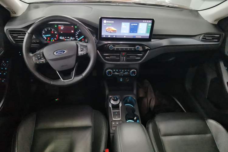 Used Ford Focus Active 2020 EcoBoost 180 Automatic Titanium Edition