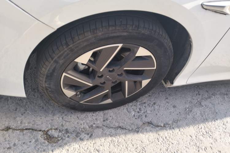 Used AION S Plus 2025 Travel Edition 52.998 kWh
