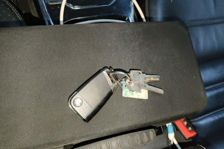 Used Volkswagen Passat 2017 330TSI DSG Prestige Edition Vehicle Key