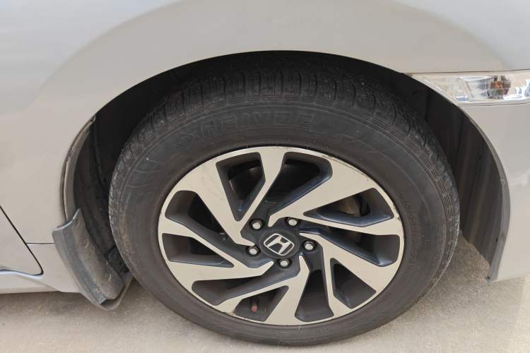 Used Honda Civic 2016 220TURBO Manual Luxury Edition
