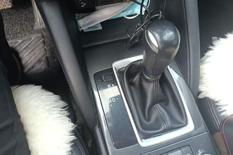 Used Mazda CX-5 2015 2.5L Automatic 4x4 Flagship Model Gear Lever
