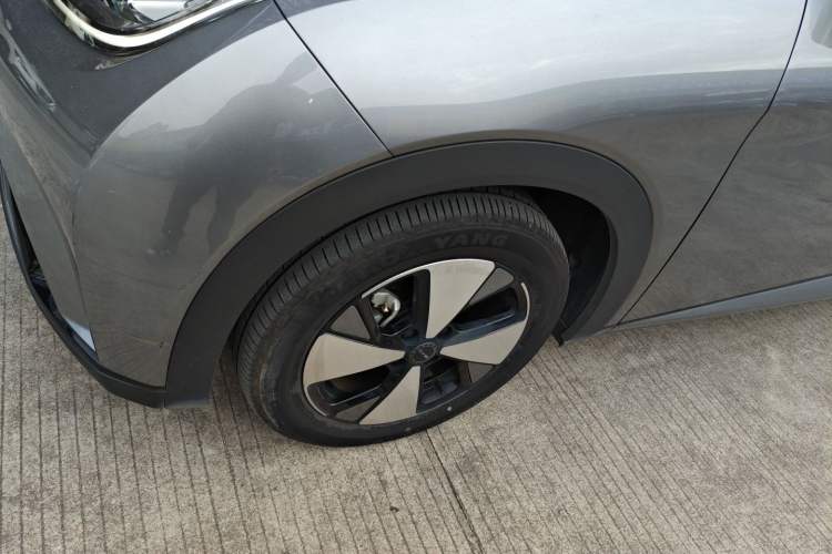 Used BYD Dolphin 2023 420 km Free Version
