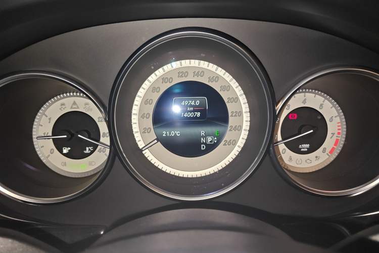 Used Mercedes-Benz CLS 2012 CLS 300 CGI Instrument Cluster