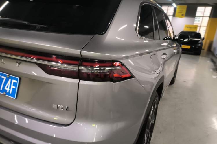 Used Geely Auto Monjaro L 2021 2.0TD DCT EVO Two-Wheel Drive Prestige Version Right Rear Taillight