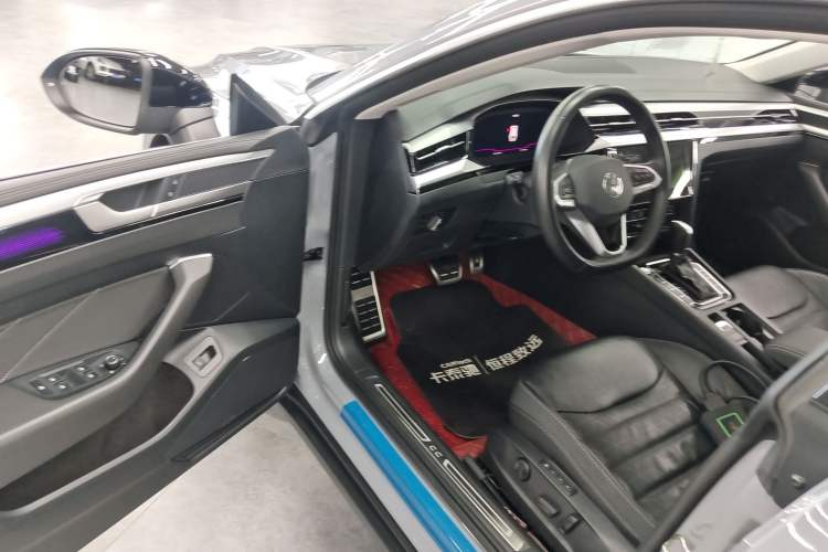 Used Volkswagen FAW-Volkswagen CC 2023 Hunting Vehicle 380TSI Hunter's Heart Edition