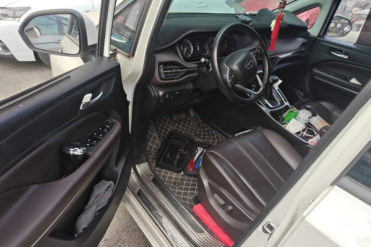 Used GAC Trumpchi M6 2019 270T Automatic Luxury Edition (7-seater) China V Standard Driver Seat