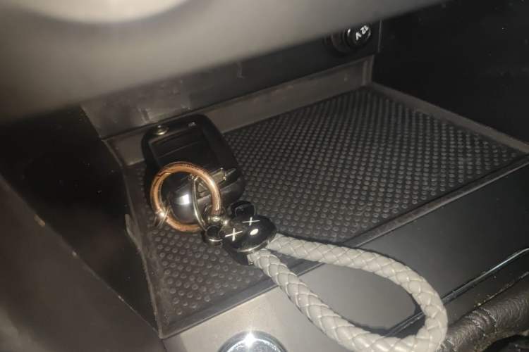 Used Volkswagen Tharu 2021 280TSI Two-Wheel Drive Trend Edition Vehicle Key