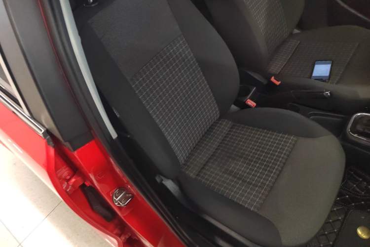 Used Volkswagen Polo 2016 1.6L Automatic Comfort Model Right Front Seat