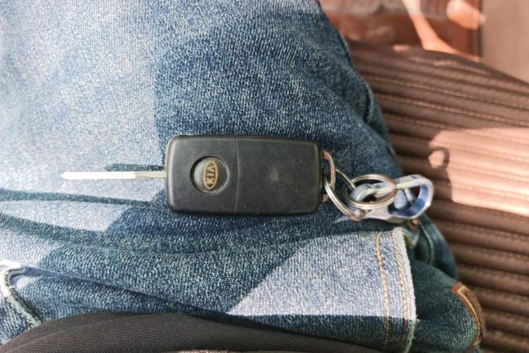 Used Kia Sportage 2013 2.0L Manual Two-Wheel Drive GL Trim Vehicle Key