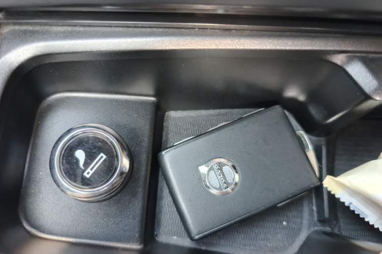 Used Volvo S90 2020 T5 Zhiyi Luxury Edition
