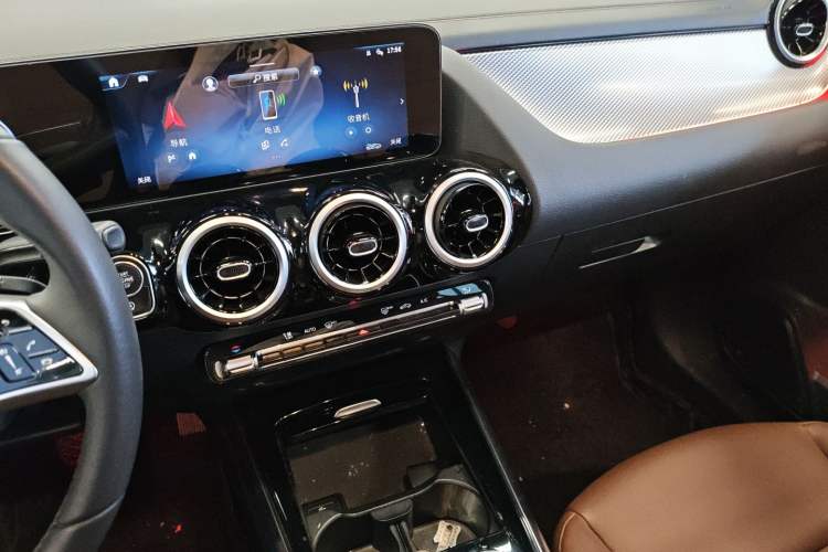 Used Mercedes-Benz GLA 2024 GLA 200