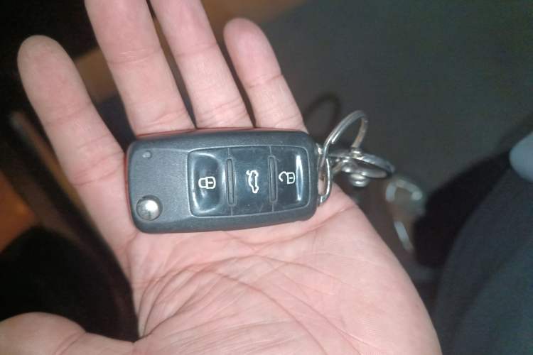 Used Volkswagen Tiguan 2013 1.8TSI Automatic Two-Wheel Drive Luxury Model Vehicle Key